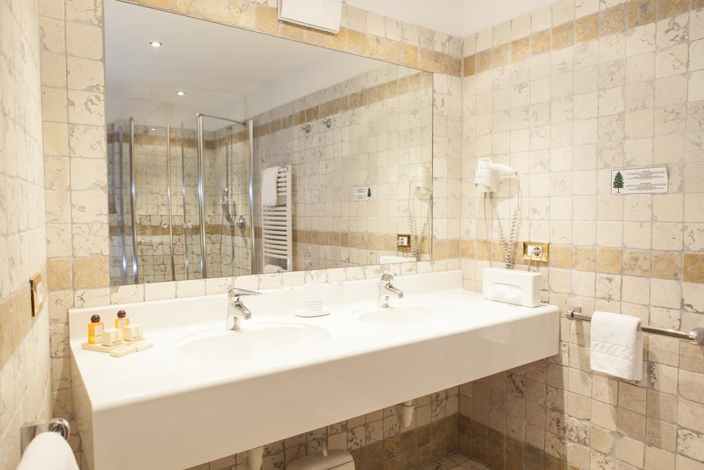 Landhotel Tharerwirt ヴァルダーオラ 部屋 写真