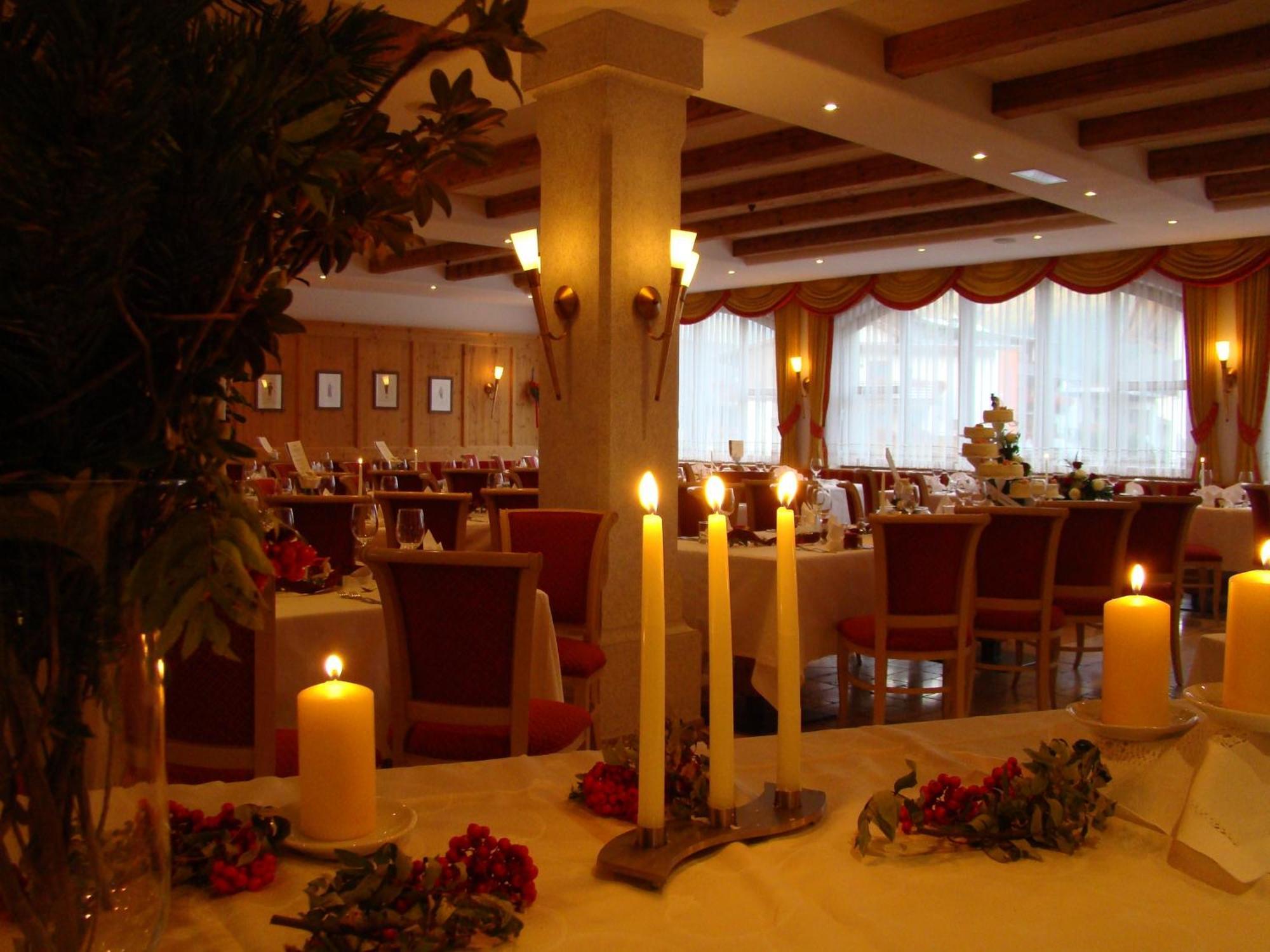 Landhotel Tharerwirt ヴァルダーオラ エクステリア 写真
