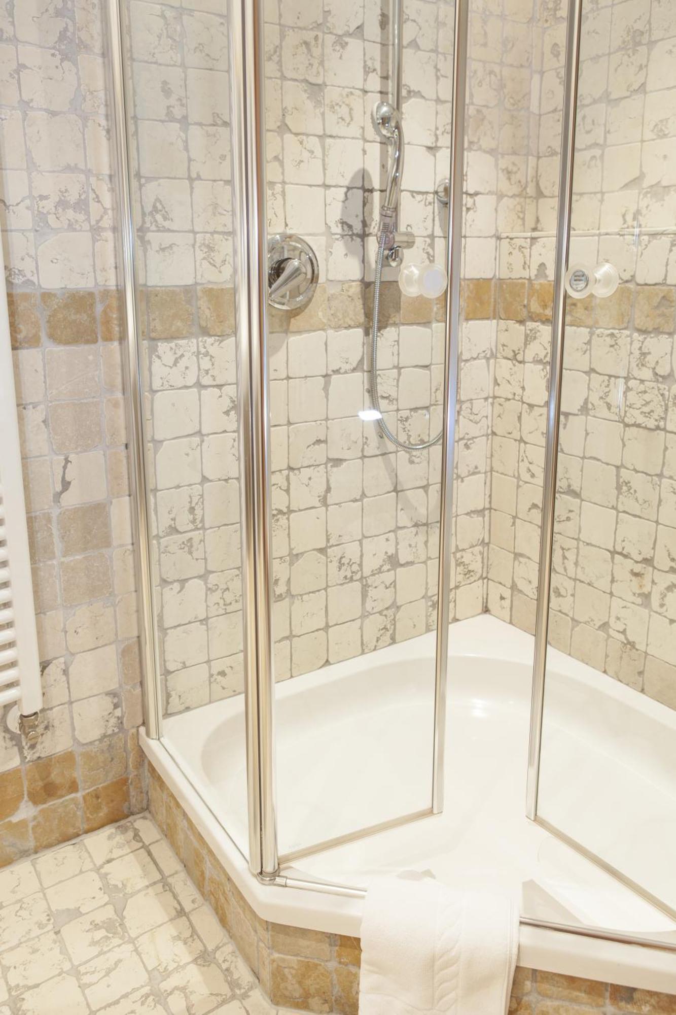 Landhotel Tharerwirt ヴァルダーオラ 部屋 写真